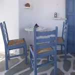 Marousω's μaisonette Dragulász