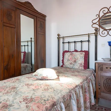 Holiday home Marousω's μaisonette